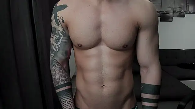 Snapshot of Richarddarell1 chatting on 02/16/25, 09:59 Richarddarell1 online show from 02/16/25, 09:59