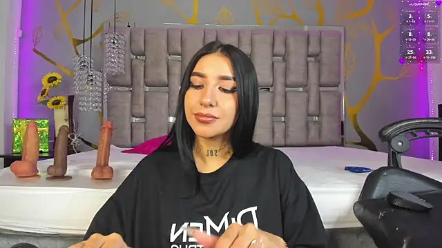 Leiaa  online show from 01/16/25, 05:00