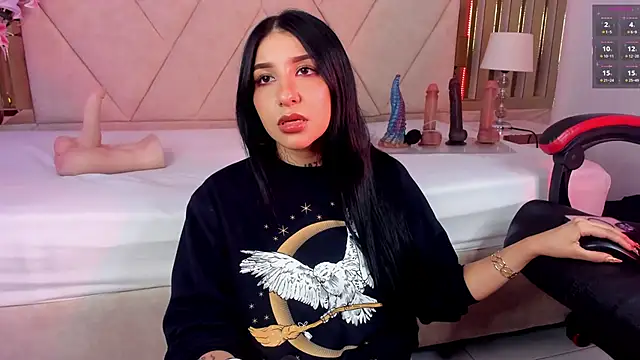 Leiaa  online show from 02/12/26, 05:57