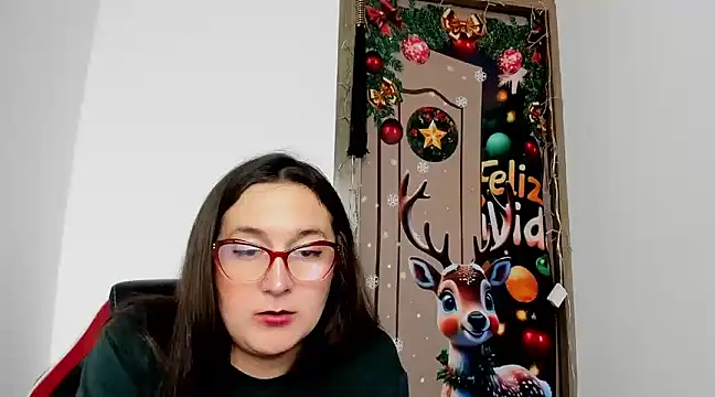 Snapshot of Sweet-Suck69 chatting on 12/26/24, 07:27 Sweet-Suck69 online show from 12/26/24, 07:27