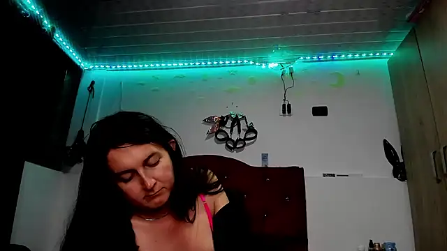 Snapshot of Sweet-Suck69 chatting on 12/30/24, 09:16 Sweet-Suck69 online show from 12/30/24, 09:16