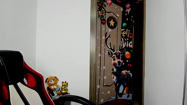 Snapshot of Sweet-Suck69 chatting on 01/25/25, 09:04 Sweet-Suck69 online show from 01/25/25, 09:04