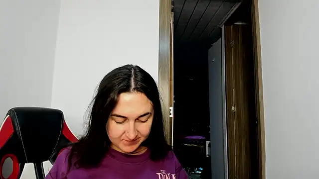 Snapshot of Sweet-Suck69 chatting on 02/04/25, 03:44 Sweet-Suck69 online show from 02/04/25, 03:44