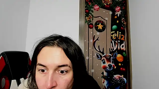 Snapshot of Sweet-Suck69 chatting on 02/05/25, 11:17 Sweet-Suck69 online show from 02/05/25, 11:17