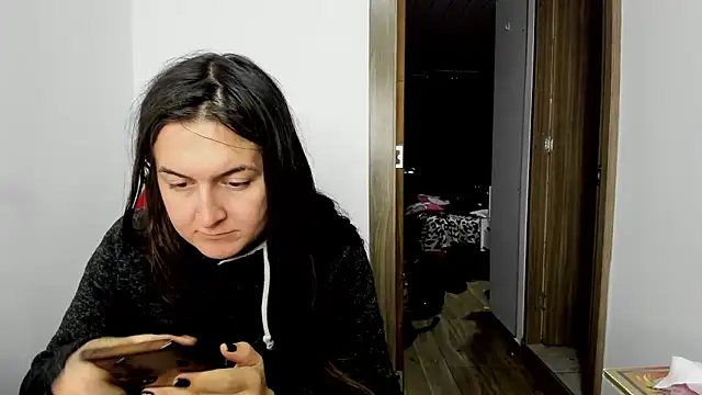 Snapshot of Sweet-Suck69 chatting on 02/17/25, 12:43 Sweet-Suck69 online show from 02/17/25, 12:43