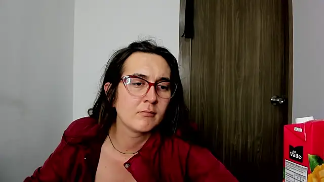 Snapshot of Sweet-Suck69 chatting on 02/24/25, 07:55 Sweet-Suck69 online show from 02/24/25, 07:55