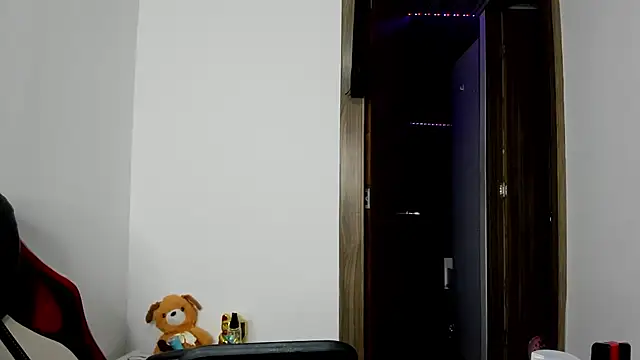 Snapshot of Sweet-Suck69 chatting on 02/26/25, 08:15 Sweet-Suck69 online show from 02/26/25, 08:15