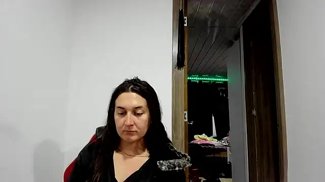 Snapshot of Sweet-Suck69 chatting on 03/07/25, 03:40 Sweet-Suck69 online show from 03/07/25, 03:40