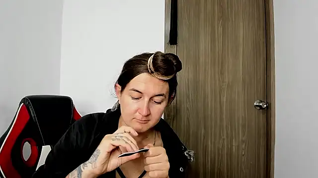 Snapshot of Sweet-Suck69 chatting on 03/07/25, 07:19 Sweet-Suck69 online show from 03/07/25, 07:19