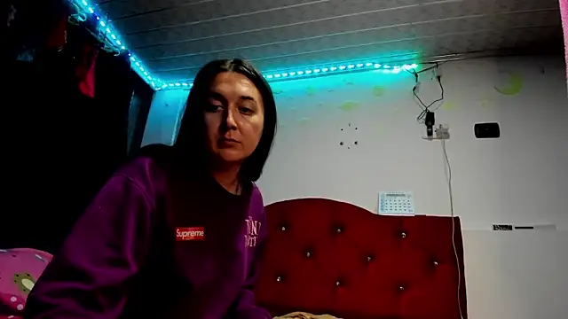 Snapshot of Sweet-Suck69 chatting on 03/10/25, 01:23 Sweet-Suck69 online show from 03/10/25, 01:23