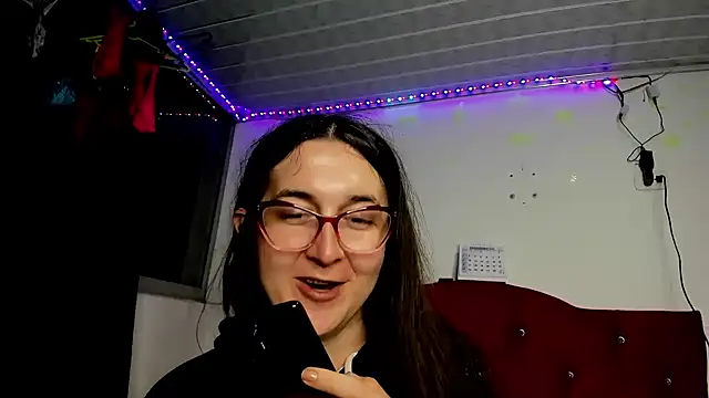 Snapshot of Sweet-Suck69 chatting on 03/12/25, 03:57 Sweet-Suck69 online show from 03/12/25, 03:57