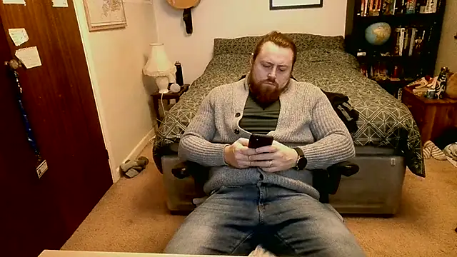 Hairy Guy30 online show from 01/11/25, 09:57