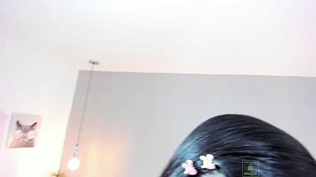 Snapshot of naughtylesbians__ chatting on 01/26/25, 05:45 naughtylesbians   online show from 01/26/25, 05:45