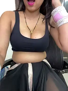 Snapshot of Cute-Russian chatting on 03/11/25, 04:43 Cute-Russian online show from 03/11/25, 04:43