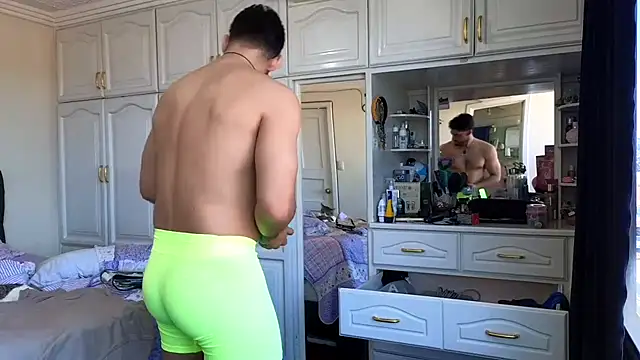 Snapshot of Jackyrose chatting on 12/01/24, 05:35 Jackyrose online show from 12/01/24, 05:35