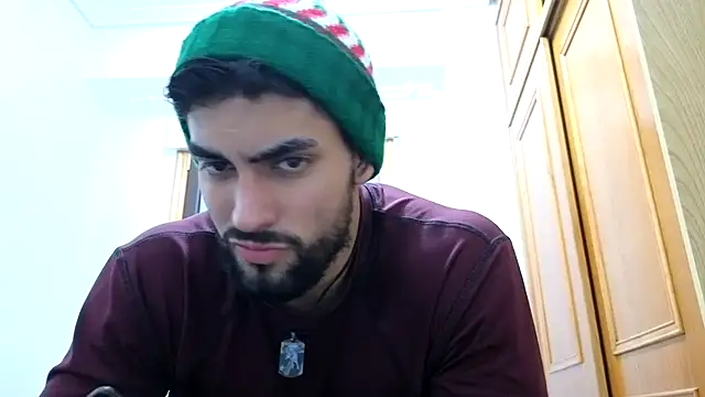 Snapshot of Jackyrose chatting on 12/17/24, 04:32 Jackyrose online show from 12/17/24, 04:32