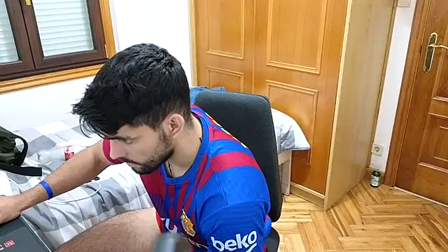 Snapshot of Jackyrose chatting on 02/04/25, 05:34 Jackyrose online show from 02/04/25, 05:34