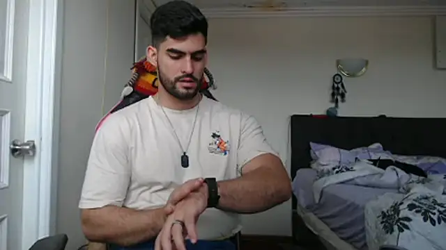 Snapshot of Jackyrose chatting on 10/28/25, 04:42 Jackyrose online show from 10/28/25, 04:42