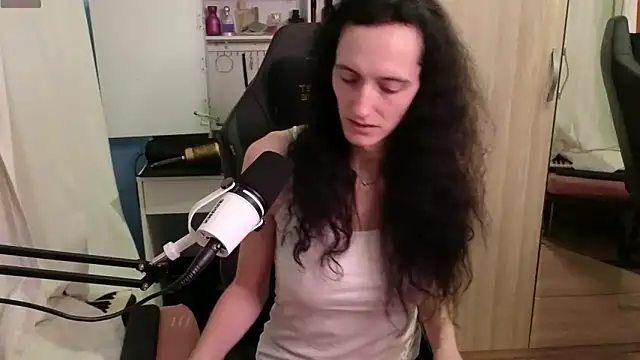 Snapshot of MemiKouki chatting on 03/30/26, 07:04 MemiKouki online show from 03/30/26, 07:04