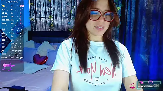 SharonR1 online show from 09/13/25, 09:25