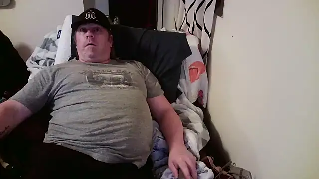 Snapshot of Mic_Oxinner chatting on 01/12/25, 09:51 Mic Oxinner online show from 01/12/25, 09:51