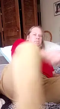 Snapshot of Mic_Oxinner chatting on 02/06/25, 08:13 Mic Oxinner online show from 02/06/25, 08:13