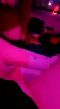 Snapshot of Mic_Oxinner chatting on 02/27/25, 01:17 Mic Oxinner online show from 02/27/25, 01:17