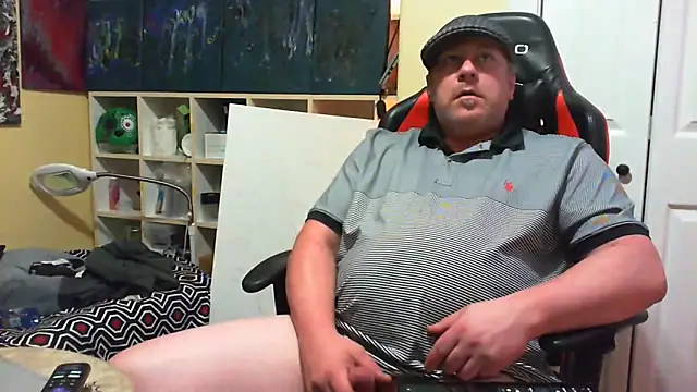 Snapshot of Mic_Oxinner chatting on 09/13/25, 11:32 Mic Oxinner online show from 09/13/25, 11:32