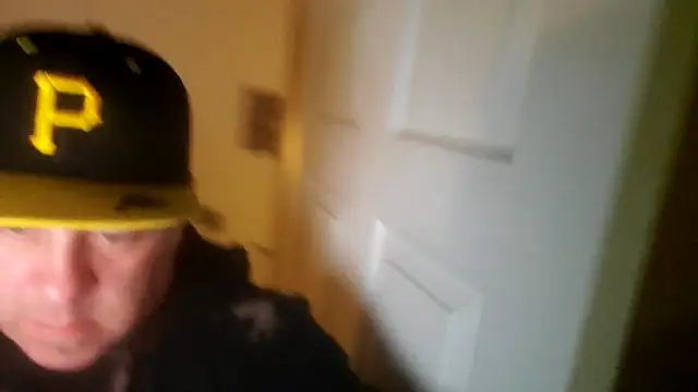 Snapshot of Mic_Oxinner chatting on 10/30/25, 07:10 Mic Oxinner online show from 10/30/25, 07:10