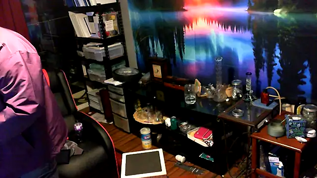 Snapshot of Mic_Oxinner chatting on 03/16/26, 05:44 Mic Oxinner online show from 03/16/26, 05:44