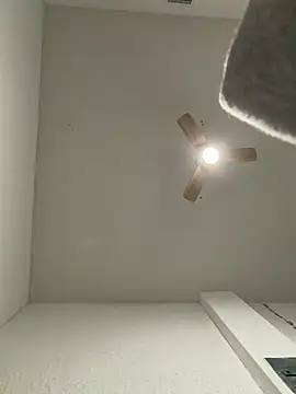 Jose rz online show from 12/18/25, 04:35