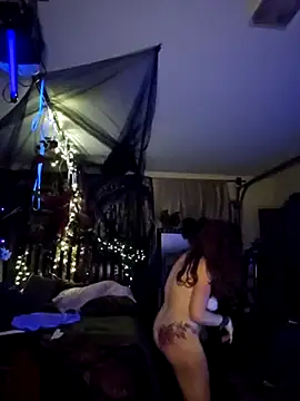 Avaivory online show from 03/17/25, 05:45