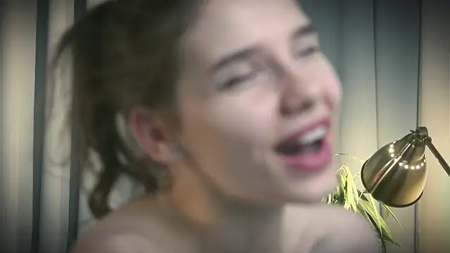 Elation Evy online show from 04/15/26, 07:58