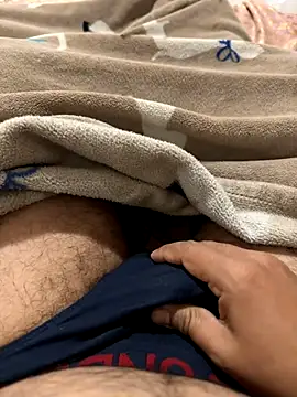 Snapshot of Lovehim99 chatting on 12/05/25, 06:37 Lovehim99 online show from 12/05/25, 06:37