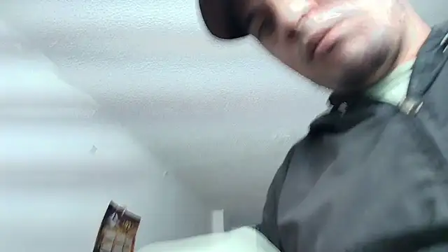 Snapshot of dannamomcerrat chatting on 03/05/25, 02:46 dannamomcerrat online show from 03/05/25, 02:46