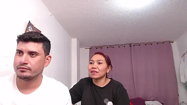 Snapshot of dannamomcerrat chatting on 03/16/25, 08:10 dannamomcerrat online show from 03/16/25, 08:10