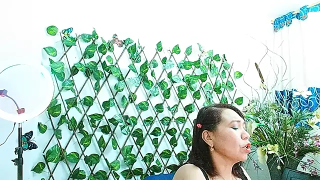 Snapshot of dannamomcerrat chatting on 09/28/25, 08:47 dannamomcerrat online show from 09/28/25, 08:47