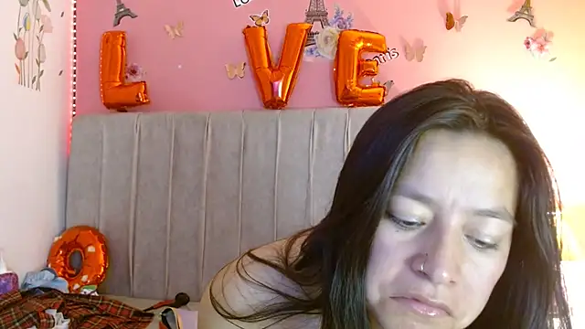 Snapshot of monickhot303av chatting on 02/28/25, 09:47 monickhot303av online show from 02/28/25, 09:47