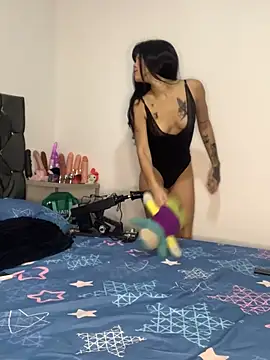 Abusive cousin online show from 02/09/25, 06:11