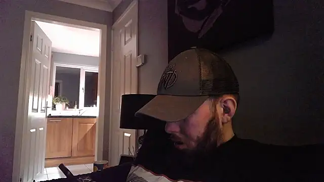 Snapshot of Chubbydan chatting on 12/04/24, 06:11 Chubbydan online show from 12/04/24, 06:11