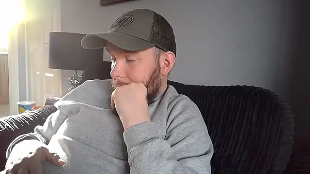 Snapshot of Chubbydan chatting on 12/04/24, 12:25 Chubbydan online show from 12/04/24, 12:25