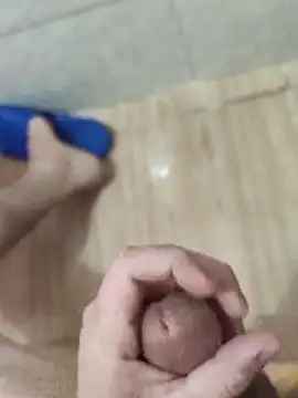 Snapshot of ssikerek23 chatting on 03/05/26, 09:55 ssikerek23 online show from 03/05/26, 09:55