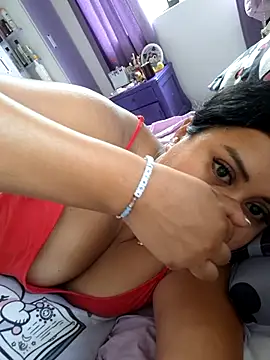 Snapshot of KasiaVenus_ chatting on 02/16/25, 01:27 KasiaVenus  online show from 02/16/25, 01:27