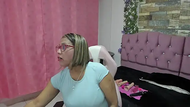 elizabeth mature23 online show from 01/07/25, 01:14