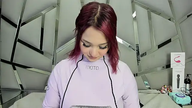 Catherinee69 x online show from 02/15/26, 04:09