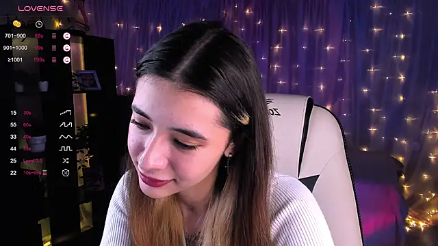 DarlaLike online show from 12/02/24, 03:58