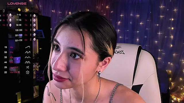 DarlaLike online show from 12/04/24, 07:06