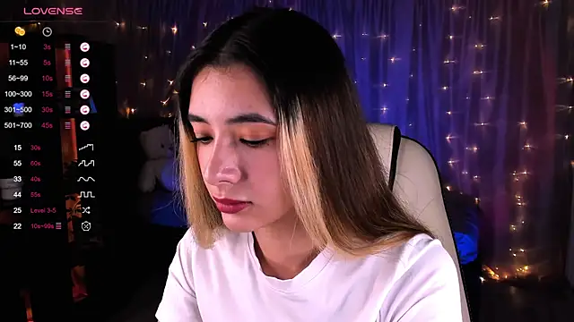 DarlaLike online show from 12/16/24, 04:23