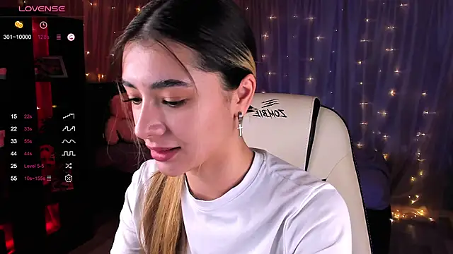 DarlaLike online show from 01/10/25, 07:04