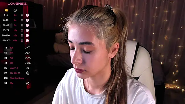 DarlaLike online show from 02/02/25, 04:59